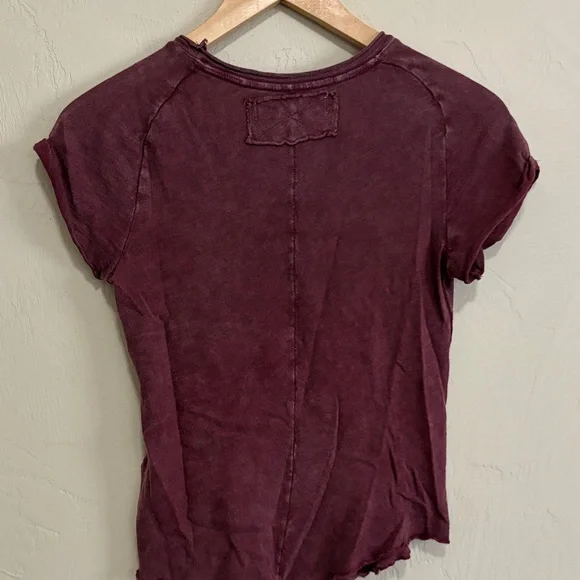Free People/We The Free Be My Baby Deep Burgundy Tee. Excellent Condition!! - Picture 4 of 5
